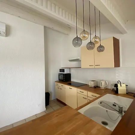 Duplex De Charme Avec Terrasses Nîmes